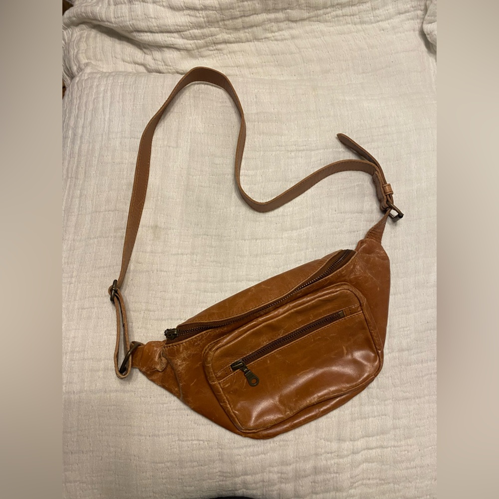 OdiLynch crossbody Fanny bag